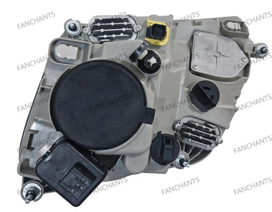 82526640 VOLVO VM Headlamp | Cross-Chassis Photometric Compliance Assembly