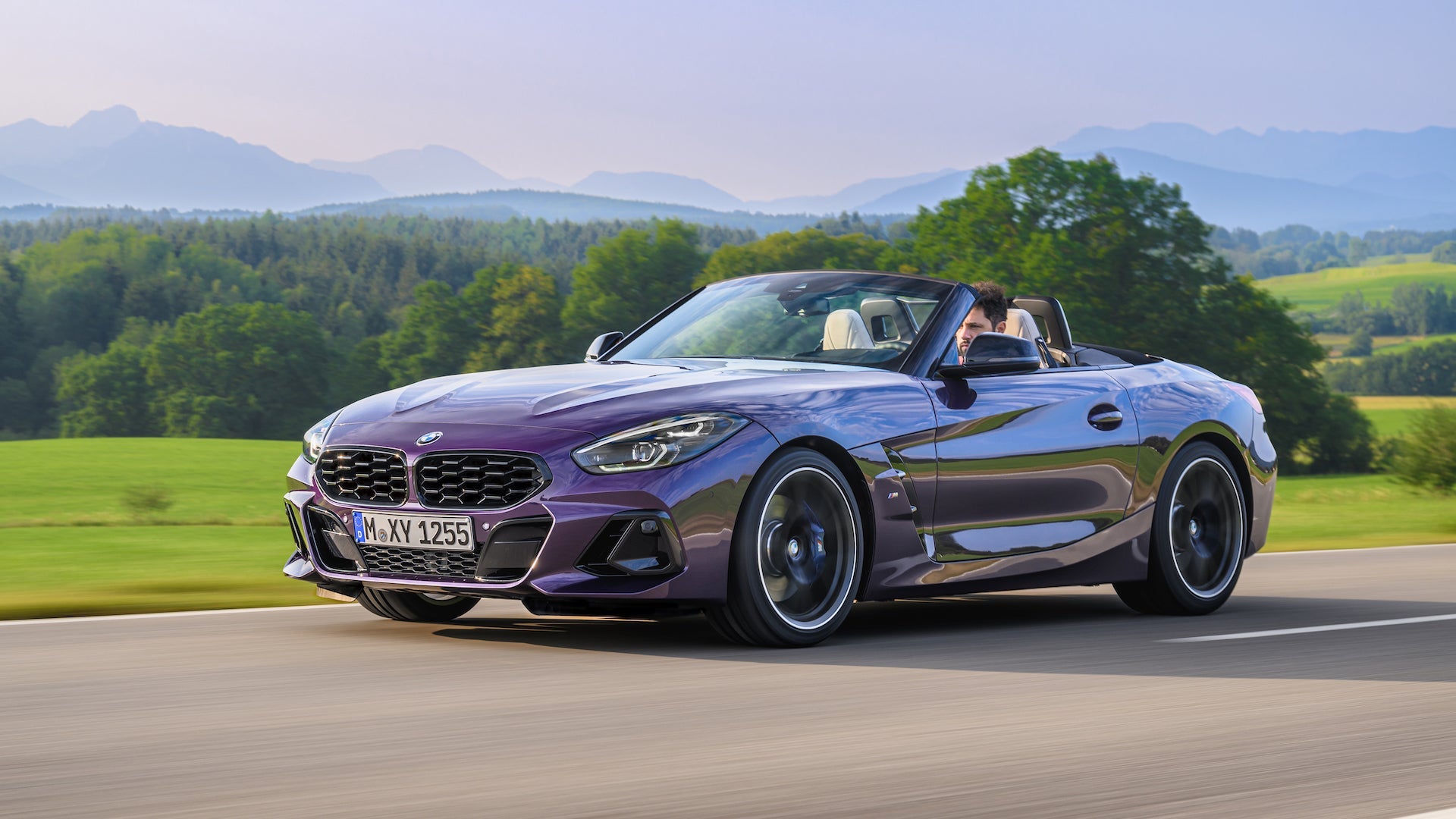 BMW Z4 Exterior Components | Grille & Bumper Enhancement Solutions