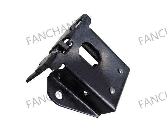 Mercedes 9437500084 Engine Hood Slot | ECE R29 EU 2002-2025 Manganese Steel Precision 