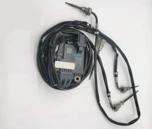 TS0100 495414 5572047-A061H841 Exhaust Gas Temperature Sensor SCR System High Quality OEM - EuroTruckParts